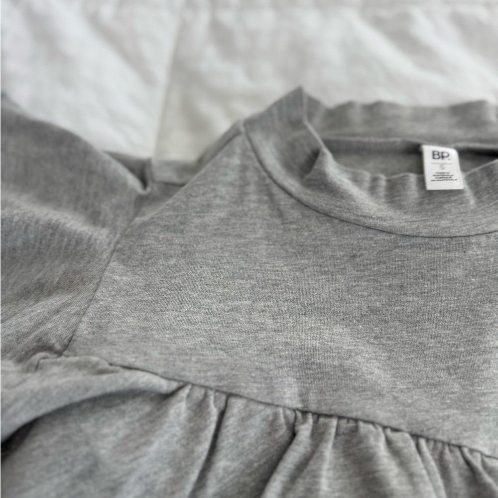 BP Gray Ruched Sweatshirt